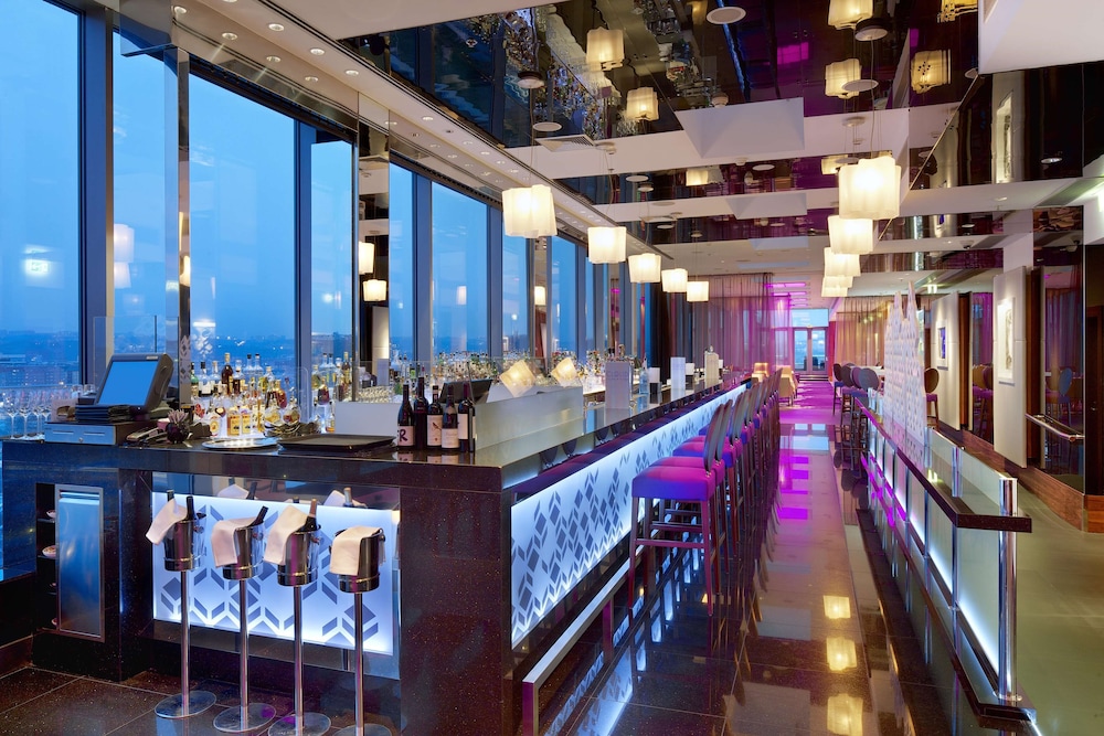 מזון ומשקאות