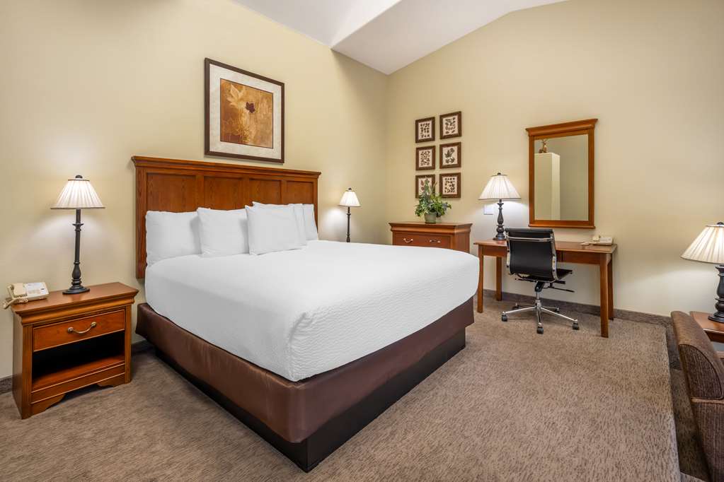 Best Western Lodge At River's Edge - photo 15