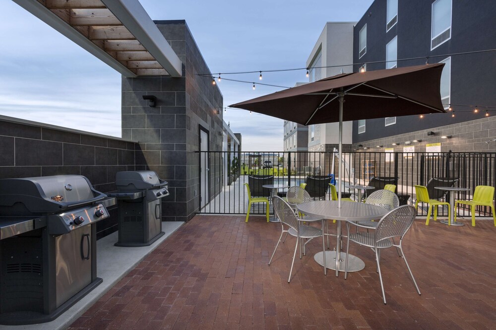 Home2 Suites by Hilton Houston Katy - photo 39