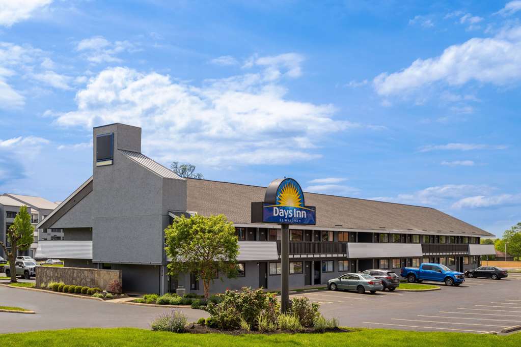 Days Inn by Wyndham Columbus Worthington - featured photo