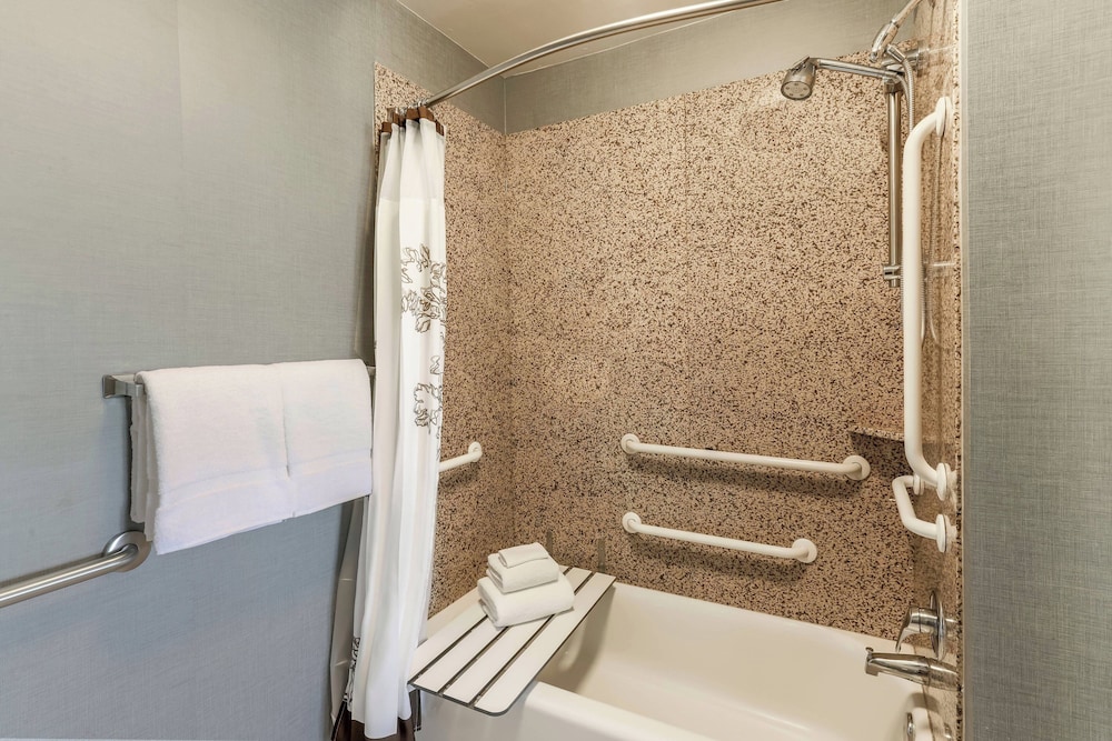 Residence Inn Phoenix Glendale Sports & Entertainment District - photo 32