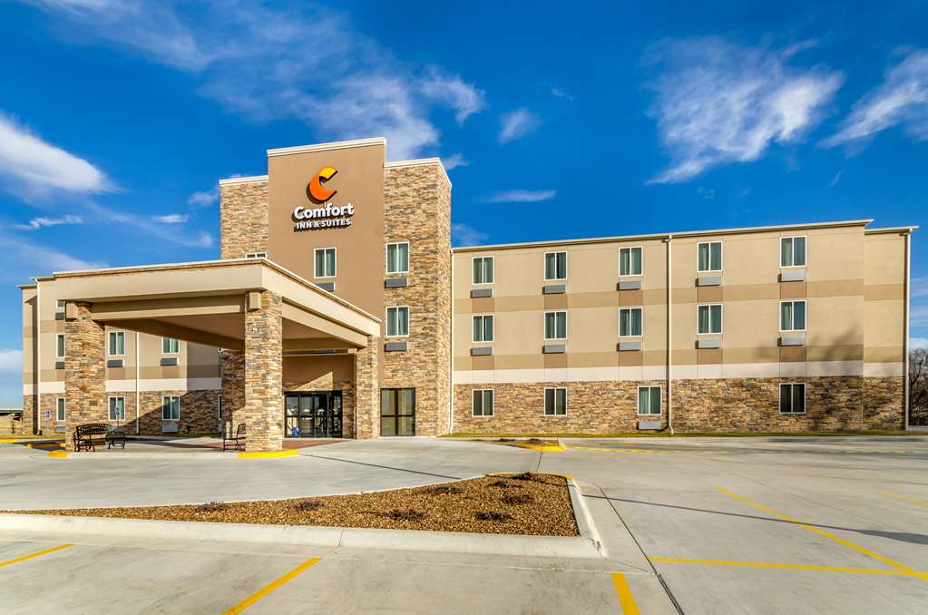 Comfort Inn & Suites Salina North - photo 2