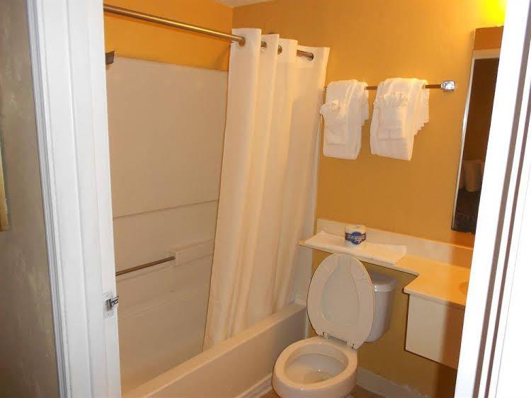 Suburban Extended Stay Daytona Beach - photo 14
