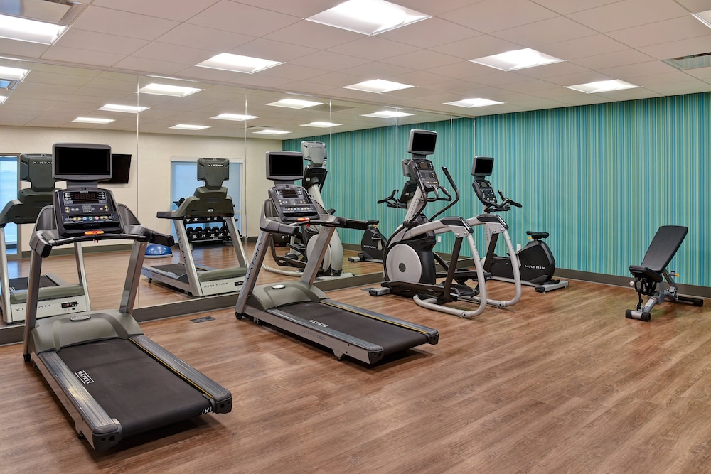 Holiday Inn Express & Suites Ottawa by IHG - photo 27