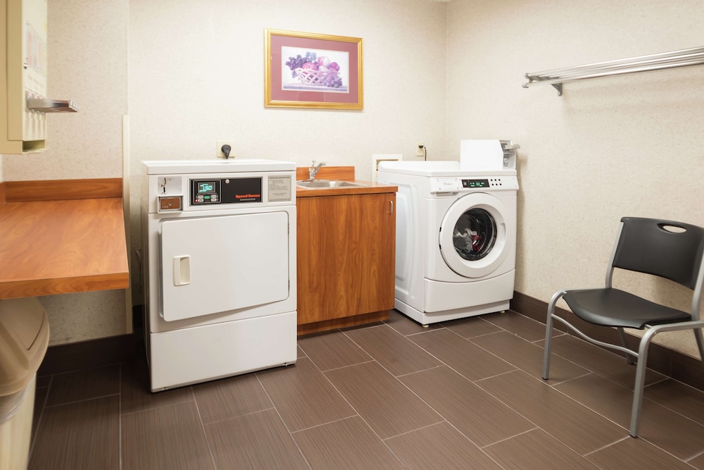 Hampton Inn Tulsa Broken Arrow - photo 37