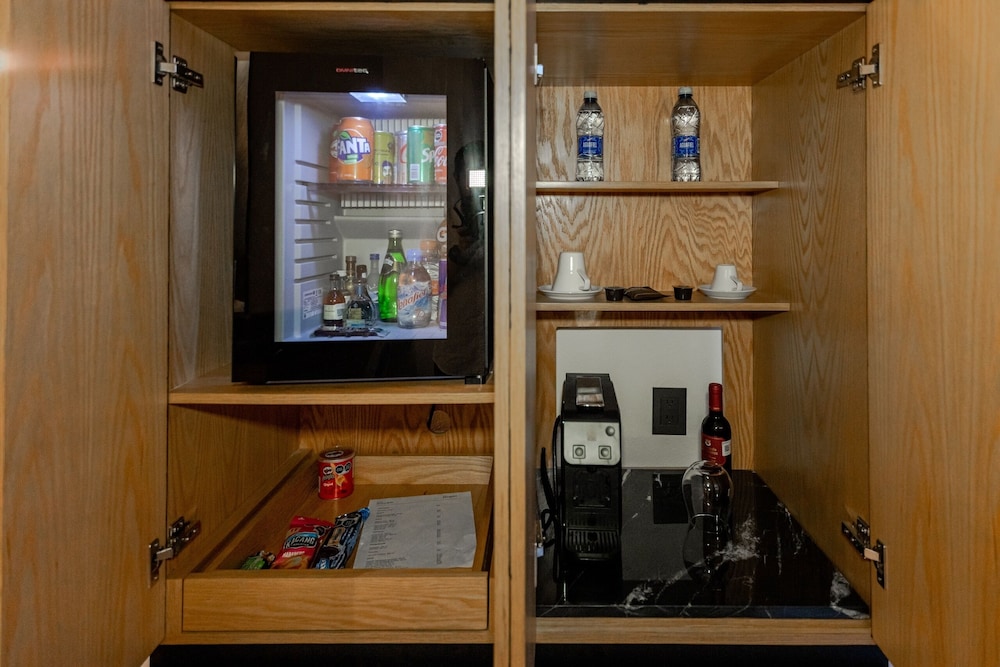 Minibar