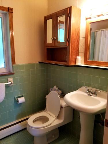 Belaire Motel - photo 18