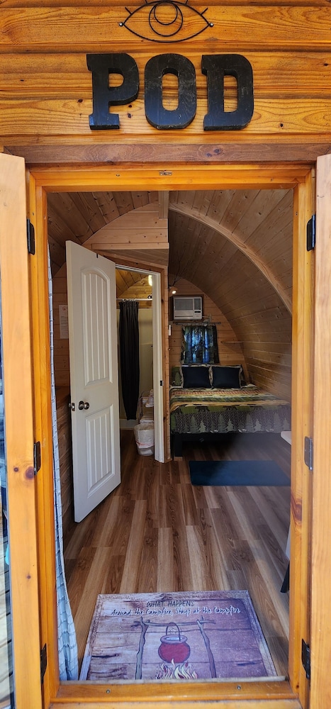 Emberglow Outdoor Resort - photo 192