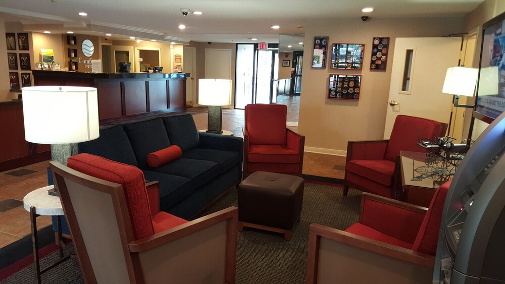Fairfield by Marriott Inn & Suites Clinton - photo 5