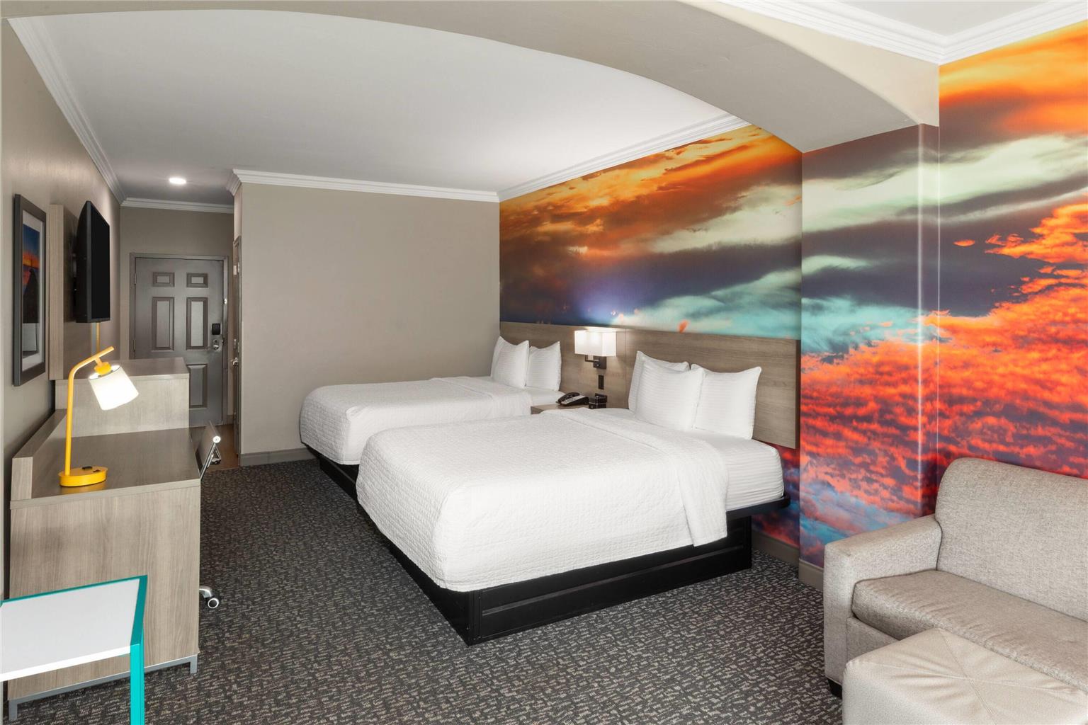 La Quinta Inn & Suites by Wyndham Oklahoma City Moore - photo 50