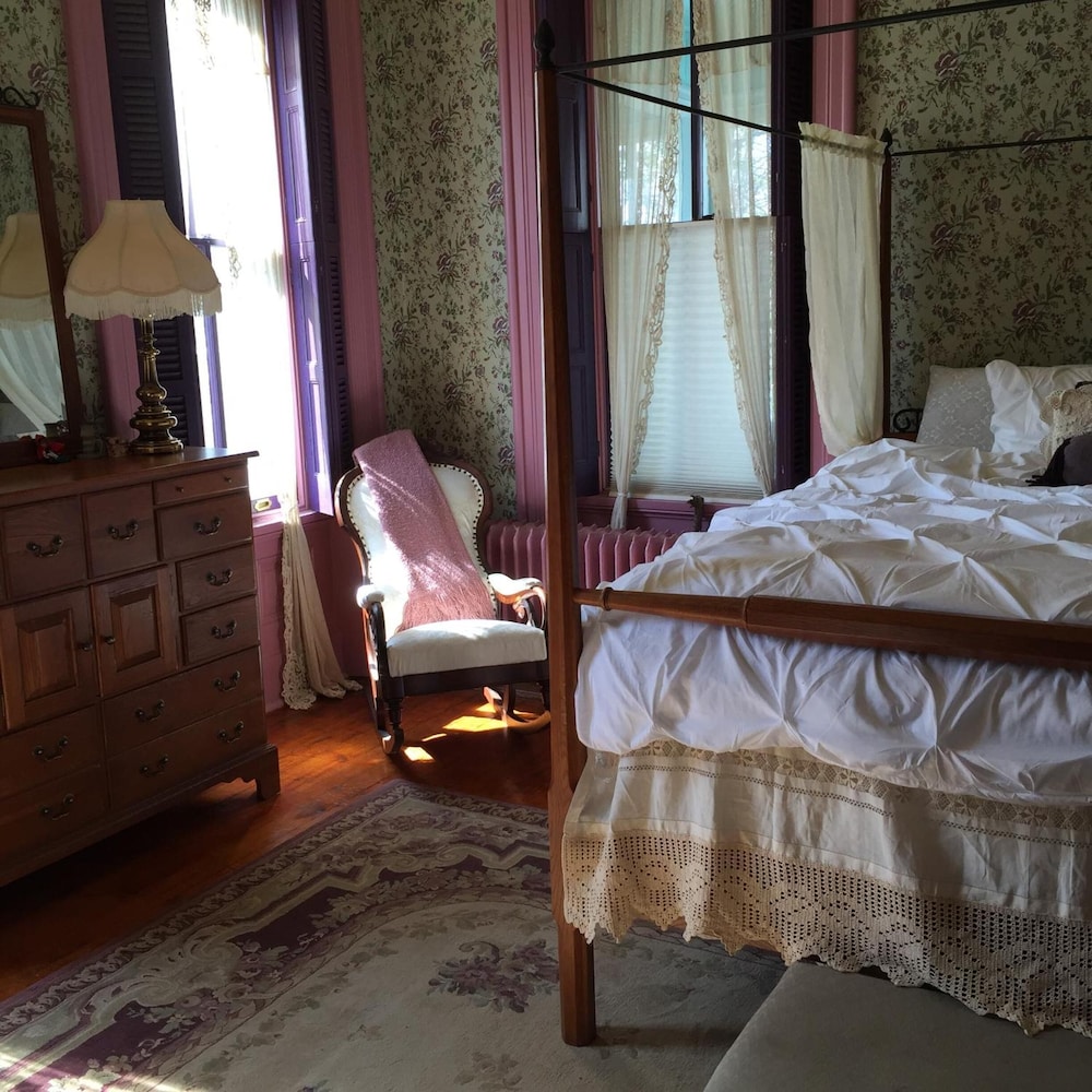 Susquehanna Manor Inn - photo 17