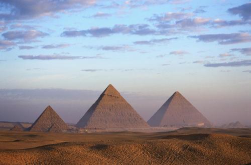Pyramids hotel