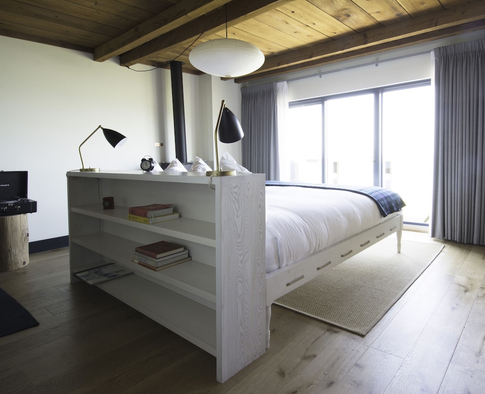 Timber Cove Resort - photo 8
