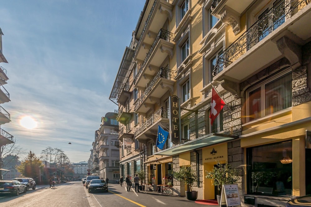 Hotel Alpina - last minute hotel in Luzern