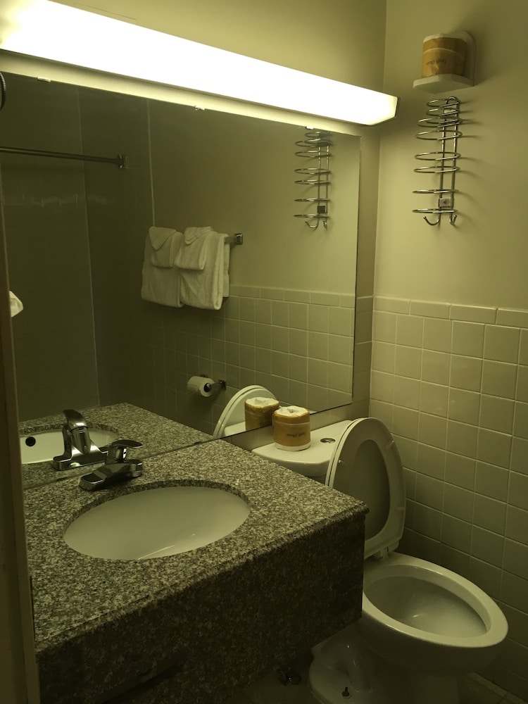 Budget Inn La Fonda Motel - photo 17