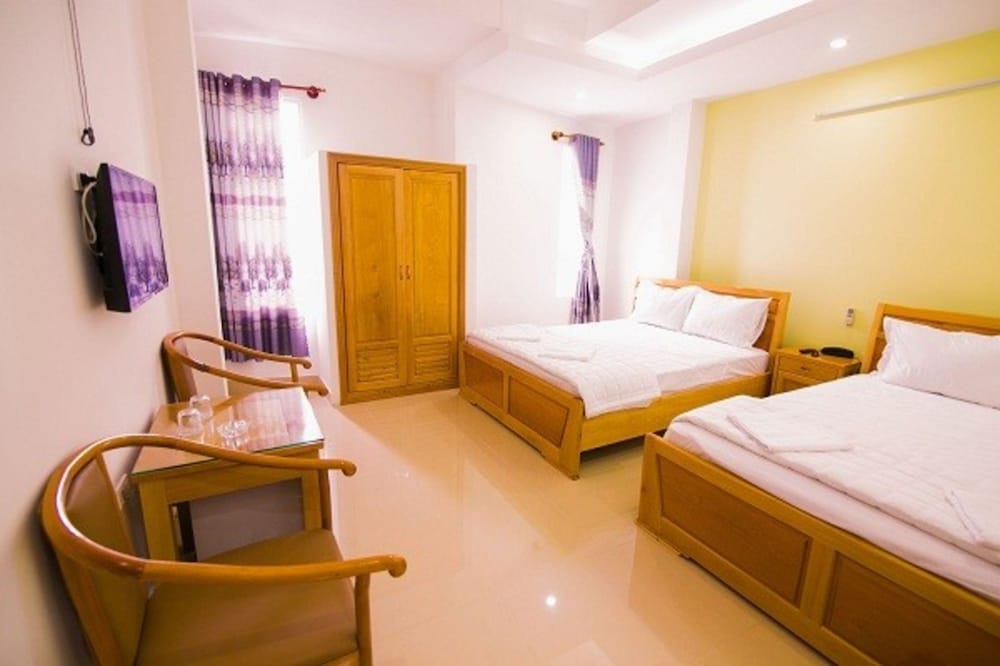 Dong Phuong Hotel - carbon neutral hotel in Qui Nhon
