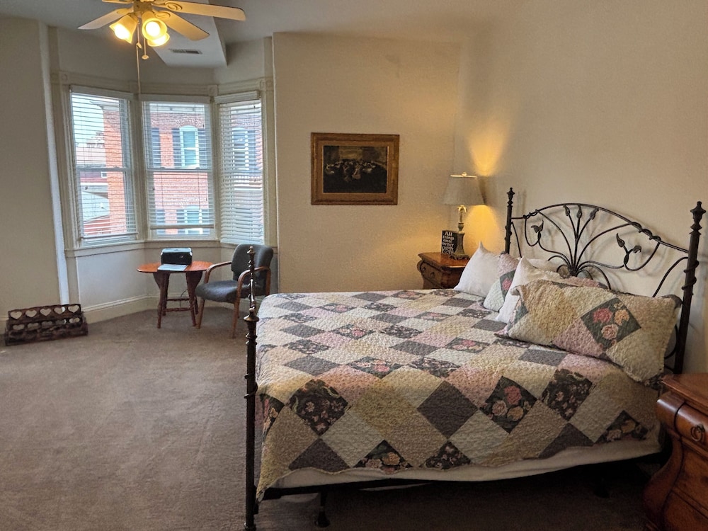 Hermann Crown Suites - photo 104