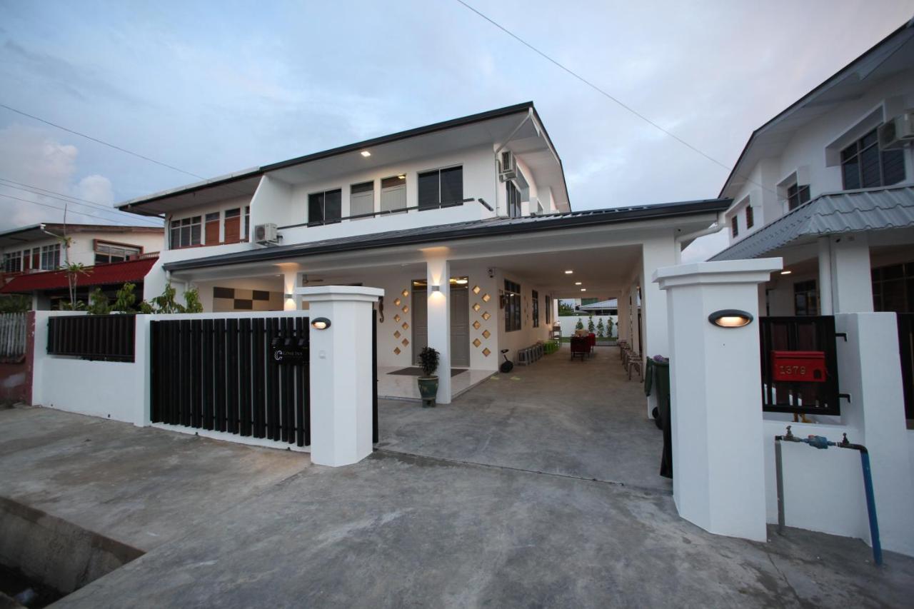 Come Inn Homestay 1379 — 4-Star Luxury Hotel in Miri, Malaysia