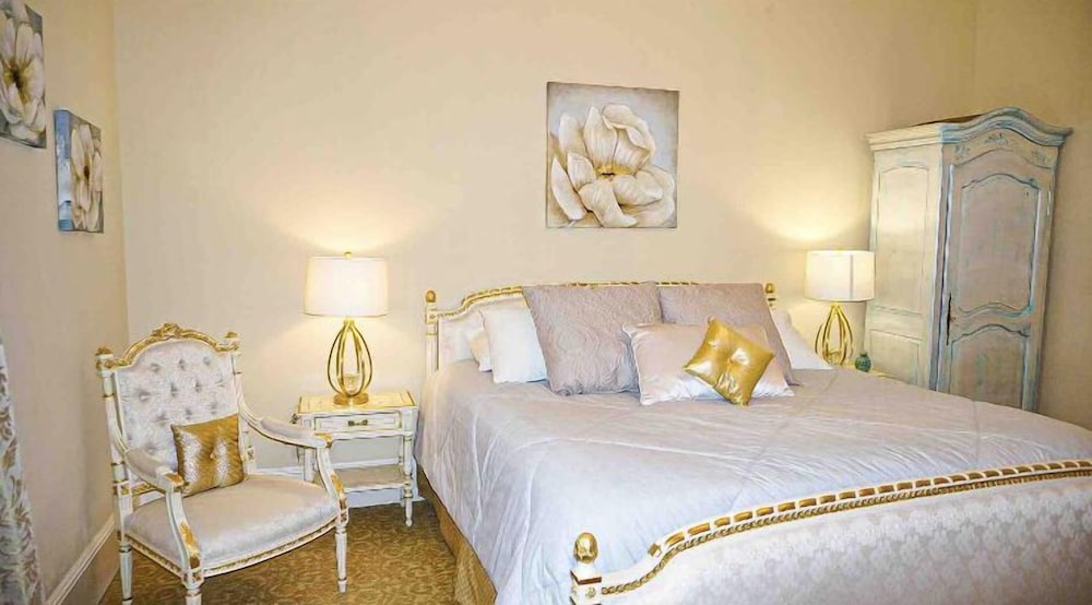 River Rd. Mansion - photo 34