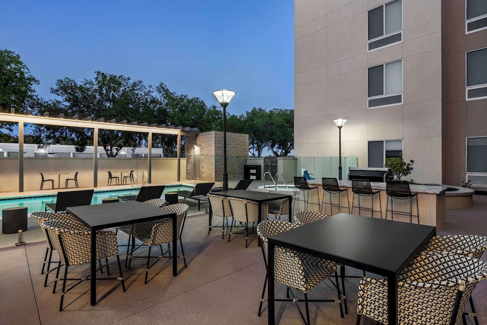 Hampton Inn by Hilton Stockton - photo 23