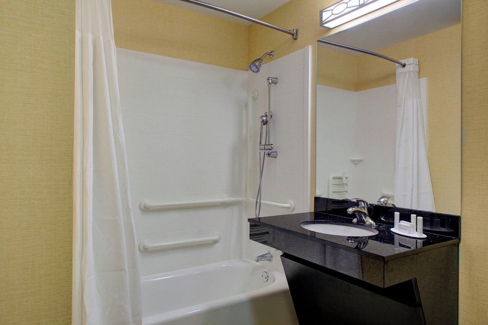 Fairfield Inn & Suites by Marriott Montgomery EastChase Pkwy - photo 15