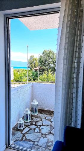 Gentle Breeze Apartment — 4-Star Luxury Hotel in Kamena Vourla, Greece