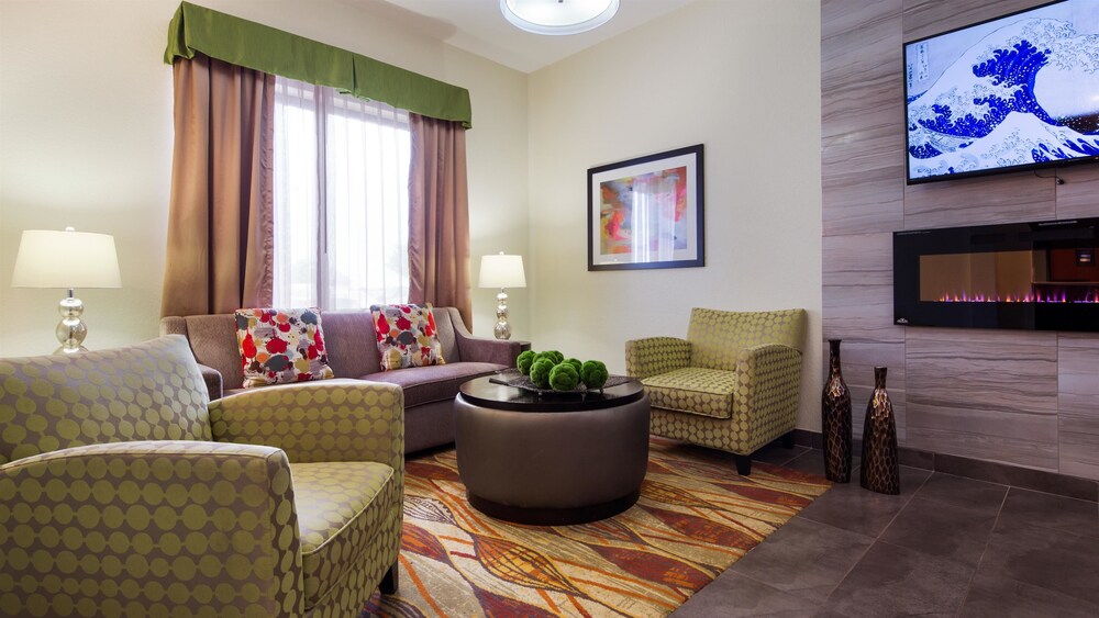 Best Western Plus Fairview Inn & Suites - photo 3