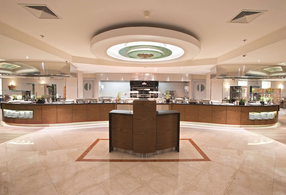 מזון ומשקאות