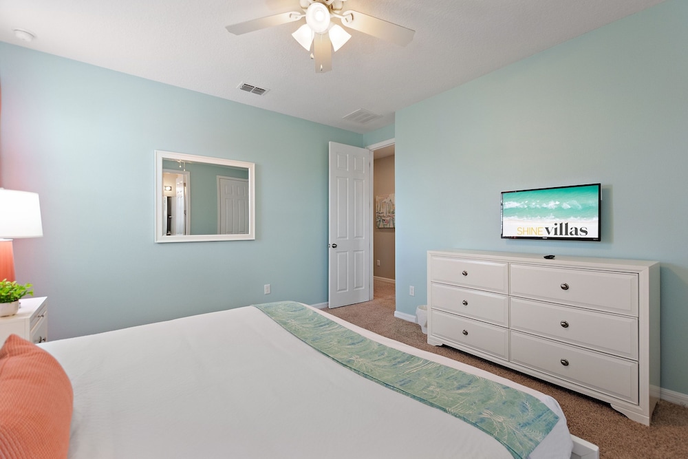 Rebel Flamingo @ Solara Resort By Shine Villas 804 7 Bedroom Villa Kissimmee - photo 13