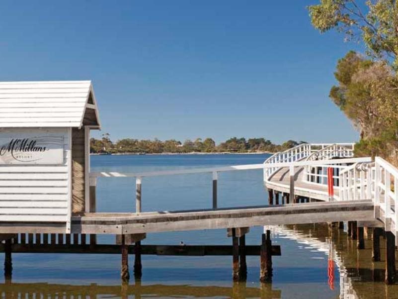 McMillans of Metung Coastal Resort — carbon neutral stay, Metung