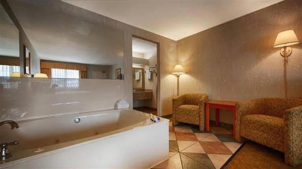 Marble Falls Inn - photo 50