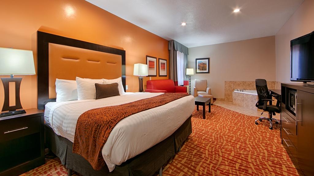 Best Western Plus Zion West Hotel - photo 17