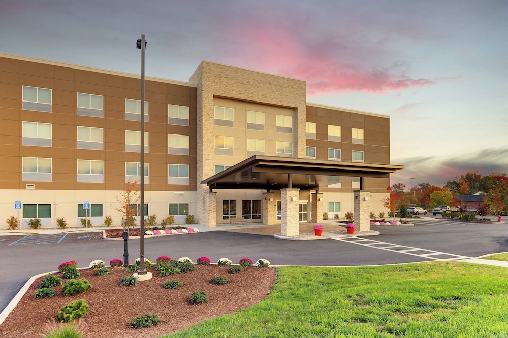 Holiday Inn Express & Suites Middletown Goshen by IHG - photo 82