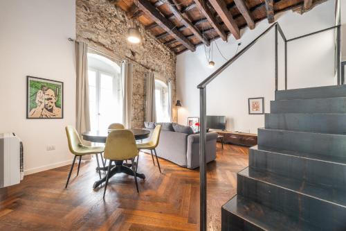 Genovesi Appartamento design in centro storico — 4-Star Luxury Hotel in Cagliari, Italy