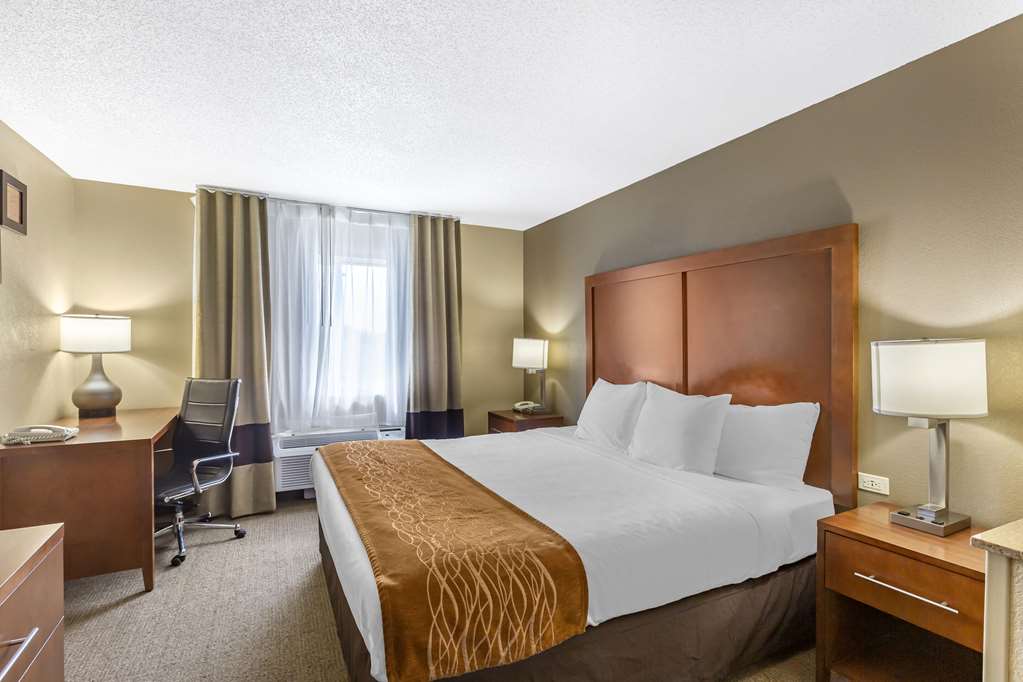 Comfort Inn Gurnee near Six Flags - photo 26
