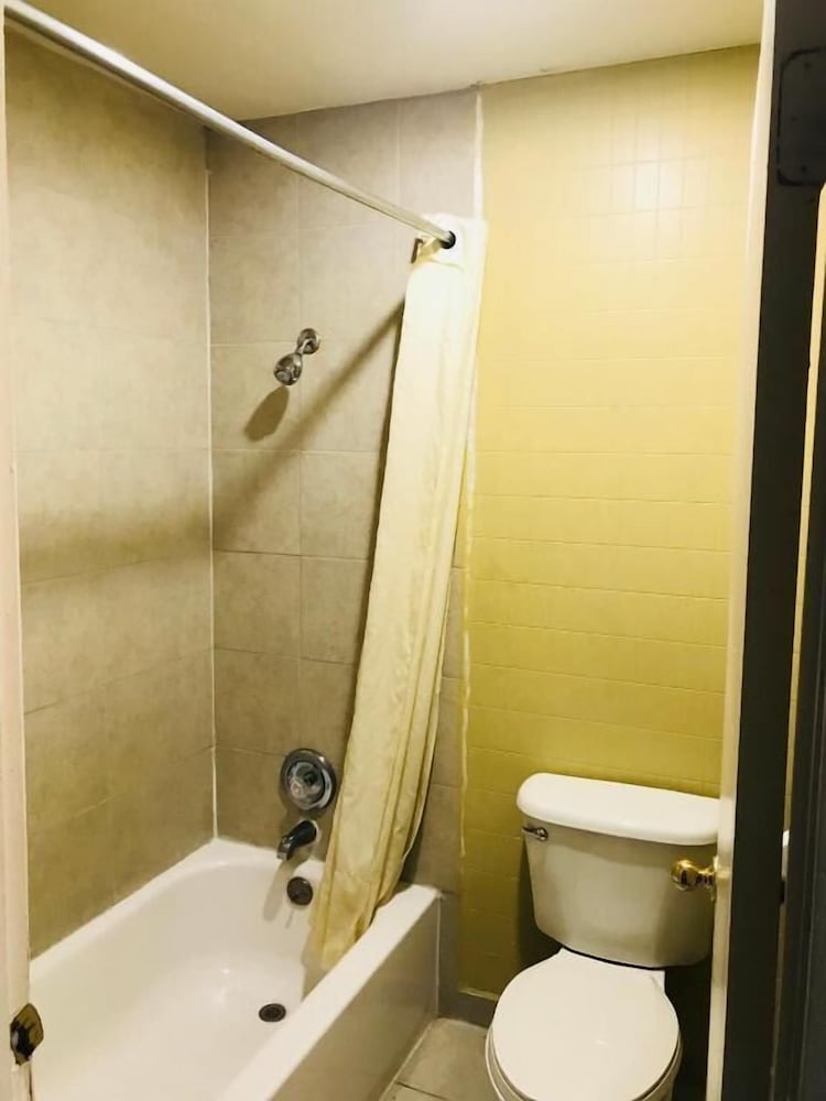 Roosevelt inn Motel - photo 17