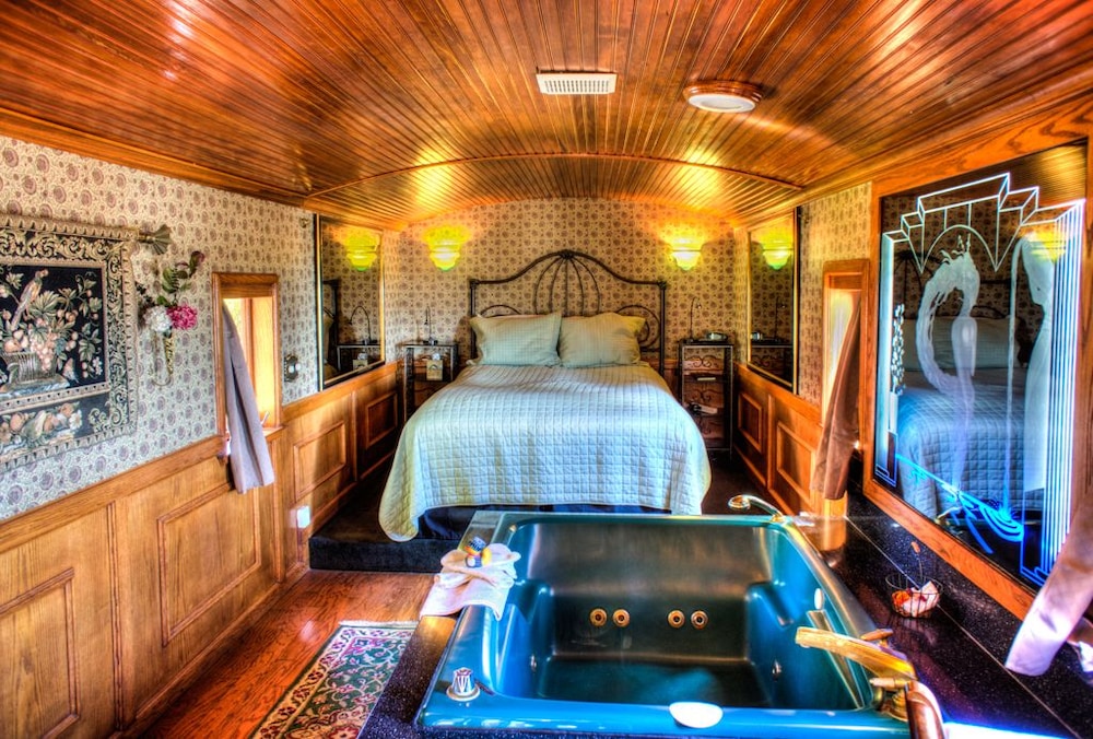 Featherbed Railroad Company - photo 37