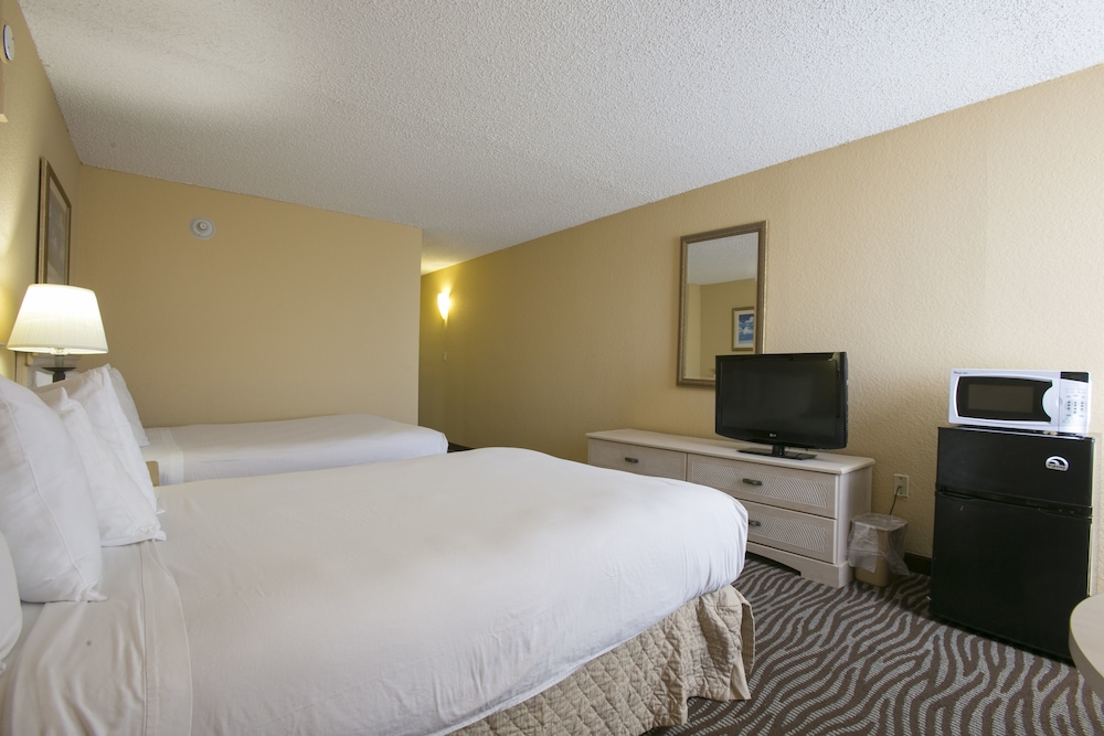 The Inn at Boynton Beach - photo 13