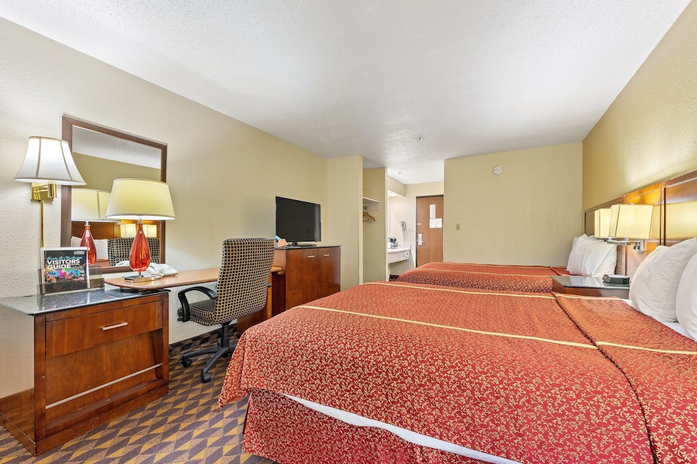 Geneva Motel Inn - photo 8