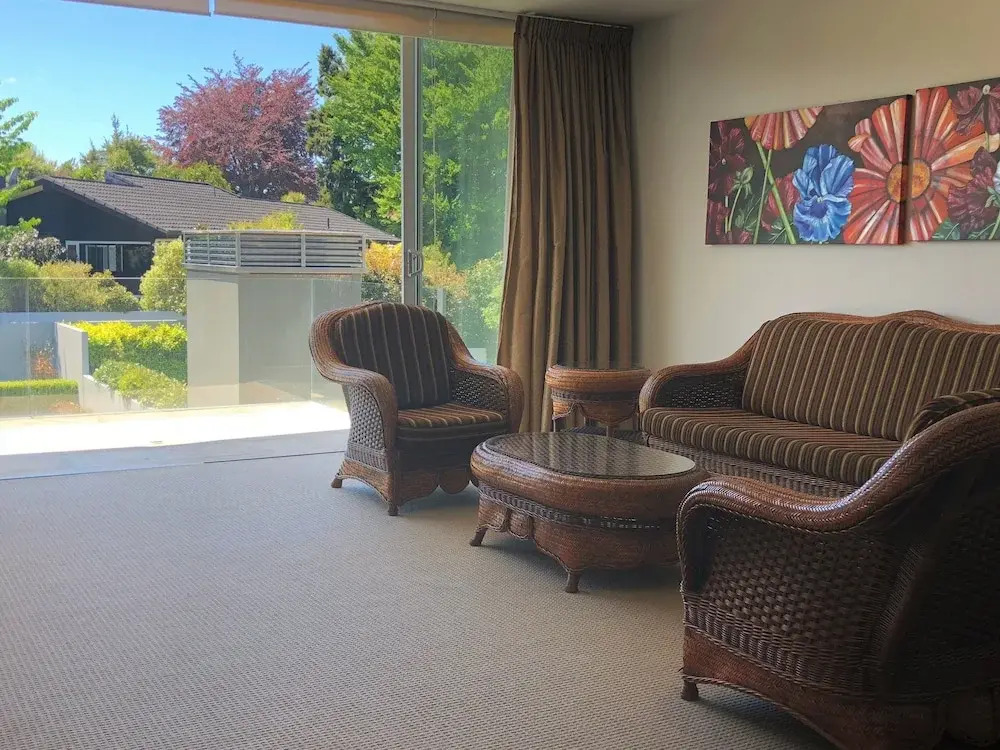 One Ten Lake Terrace Taupo — 4-Star Luxury Hotel in Taupo, New Zealand