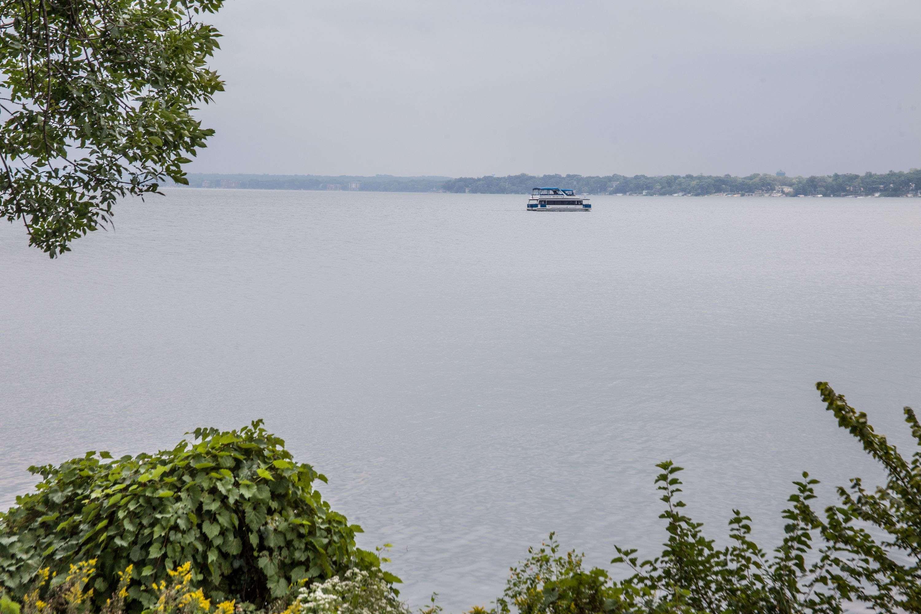 Super 8 by Wyndham Madison East - featured photo