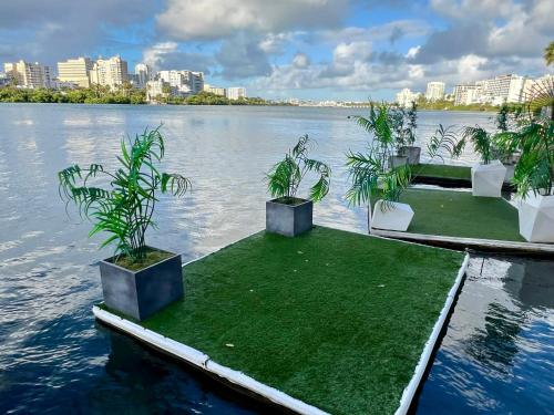Apartment at heart of Condado with front view terrace — 4-Star Luxury Hotel in San Juan, Puerto Rico