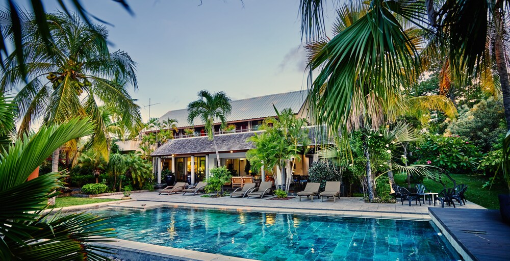 MAISON MUCUNA pieds dans l'eau Adults only — 4-Star Luxury Hotel in Saint-Paul, Réunion