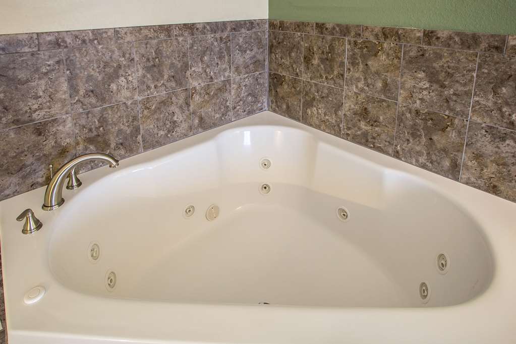 Quality Inn & Suites Marinette - photo 21