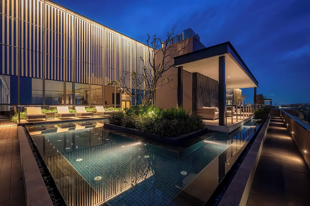 Genius Saigon The MarQ District 1 — 4-Star Luxury Hotel in Ho Chi Minh City, Vietnam