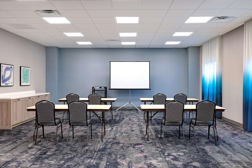 Homewood Suites by Hilton Santa Clarita - photo 45