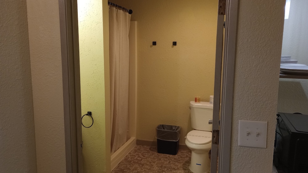 Cocusa Motel - photo 99