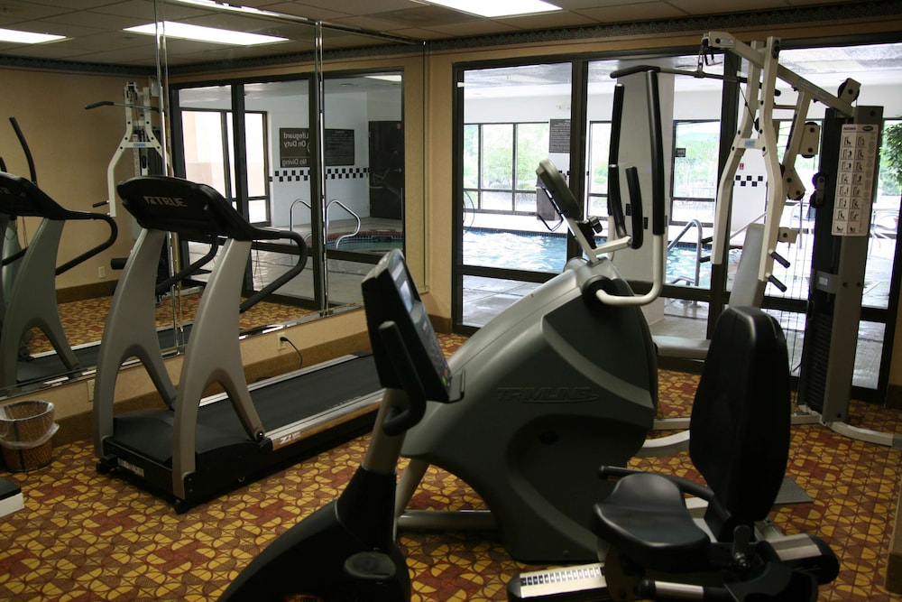 Hampton Inn Olive Branch - photo 38