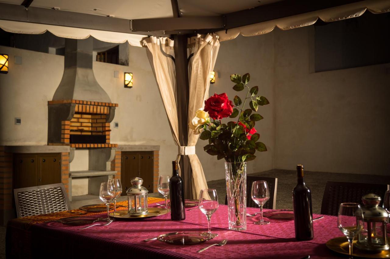 Casa Tio Peguero Piscina SPA — 4-Star Luxury Hotel in Avila, Spain