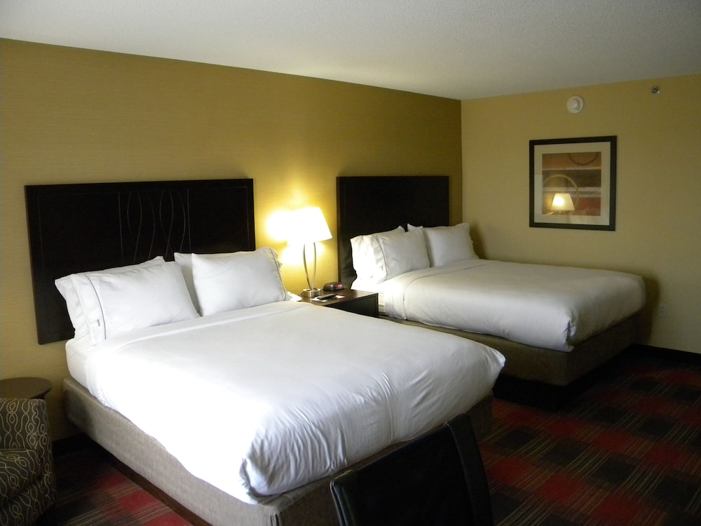 Holiday Inn Express Hotel & Suites Bowling Green an IHG Hotel - photo 5